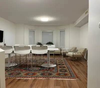 Amazing location Queen & St. Patrick street with minutes walk to st. Patrick and-or Osgood subway st...