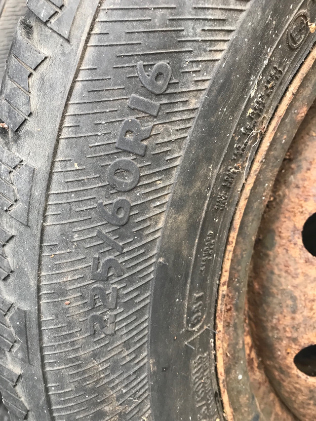 Dodge caravan winter tire in Tires & Rims in Thunder Bay - Image 3