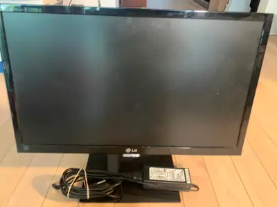 LG Flatron E2360V-PN 23-inch Full HD LED Monitor, View more