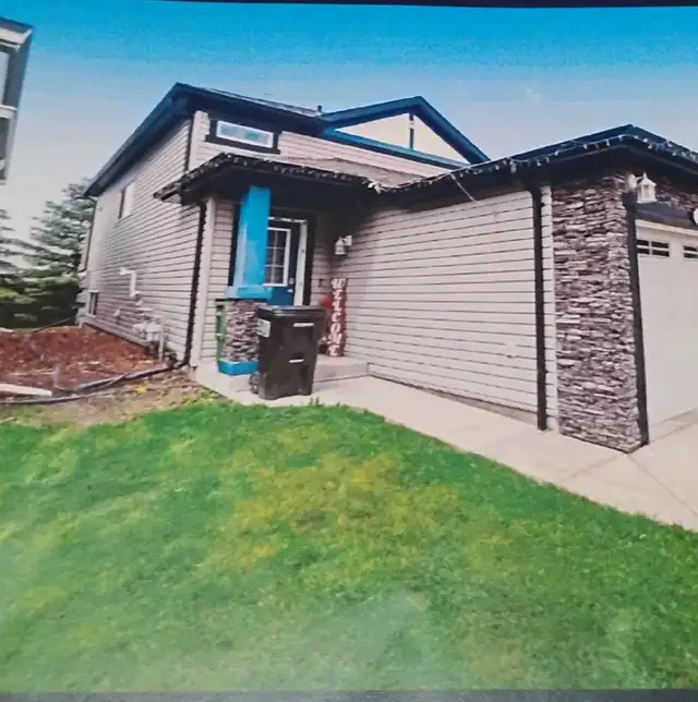 3 bedroom 1 bath duplex for rent 