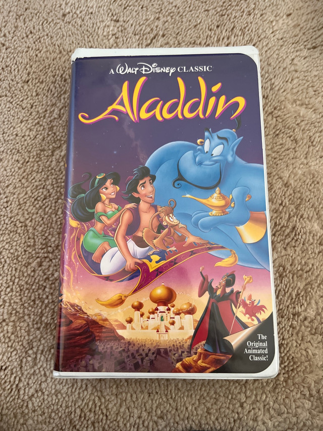 Walt Disney’s Aladdin VHS Black Diamond Editon in Other in Cambridge