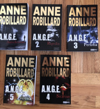 ANGE roman de ANNE ROBILLARD (8$ chaque / 35$ les 5))