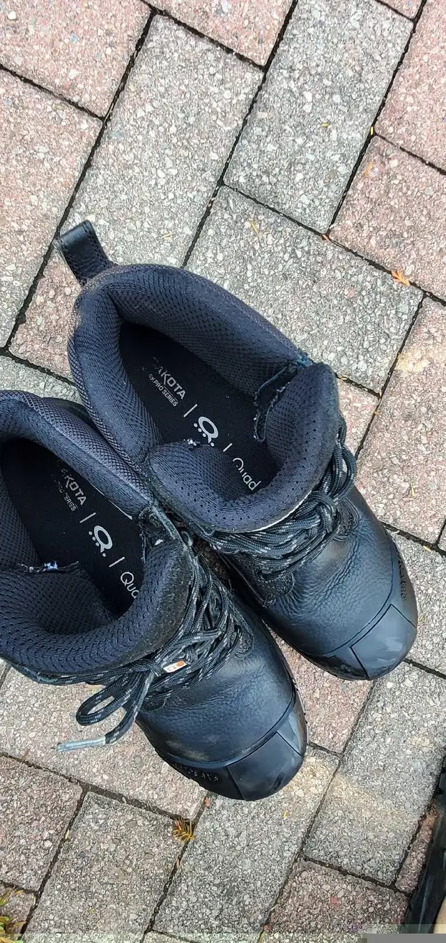 New DAKOTA Quad Comfort CSA Work Boots Mens Size 14 in Men's Shoes in Barrie - Image 4