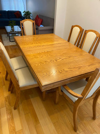 Elegant 7-Piece Oak Dining Table Set (Extendable to 9-Piece) - M