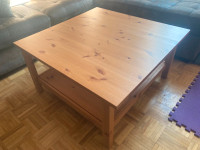 Table basse en pin HEMNES (Ikea) / PLATEAU MT-ROYAL