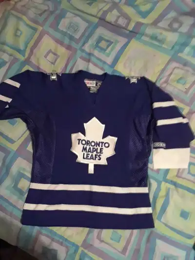 Toronto Maple Leafs Jersey, View more