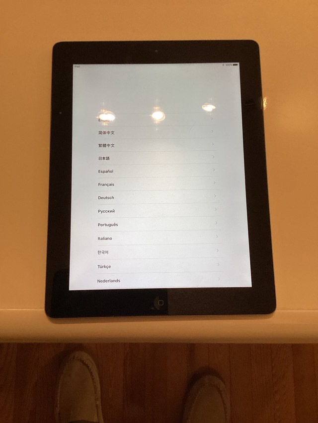 iPad 2 WI—Fi 32  in iPads & Tablets in La Ronge