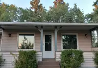 Completely Renovated Cabin west of Bowden