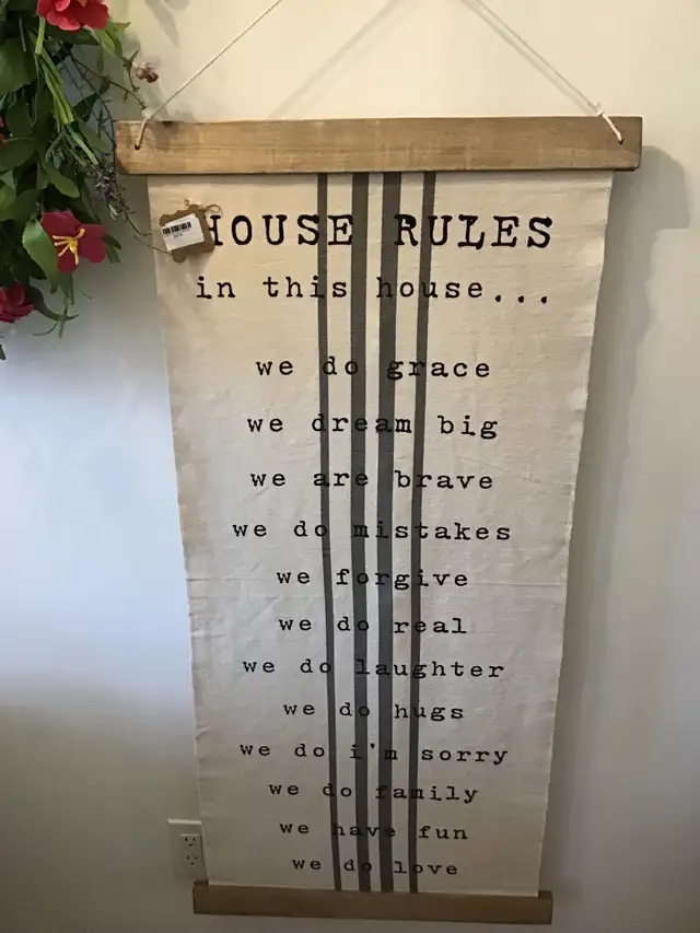 New ..Farmhouse design… Mudd Pie Fabric wall hanging in Home Décor & Accents in Ottawa - Image 6