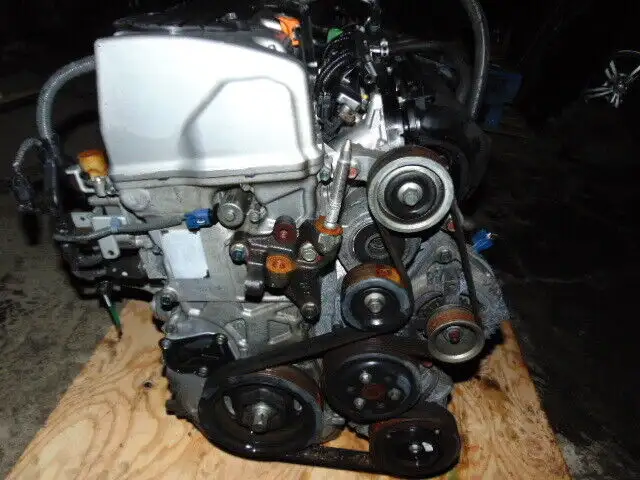 Moteur Honda Accord 2.4L K24A iVTEC ENGINE VERY LOW MILEAGE in Engine & Engine Parts in West Island - Image 5