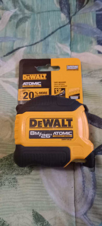 Dewalt Atomic Measuring Tape 