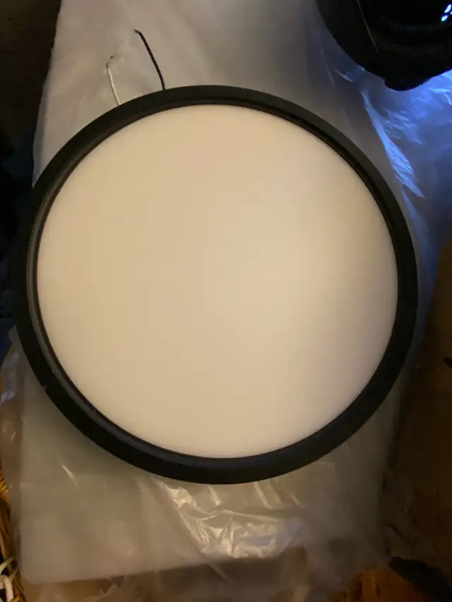 LED Flush Mount Light in Indoor Lighting & Fans in Guelph - Image 2