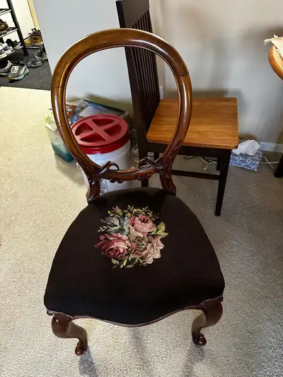 Balloon Antique Chair, View more