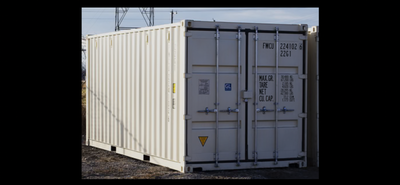 Sea can has 5 locks one is incased in side steel. Solid new sea can. Wood floors. 2000 text or call...