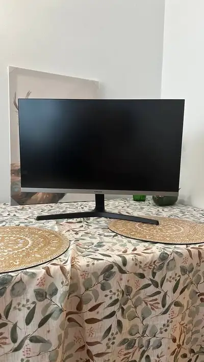 Samsung ViewFinity UR55 4K 28inch monitor, View more
