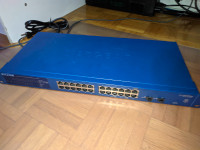 Netgear ProSafe    24 Port 2x SFP Gigabit Switch GS724T