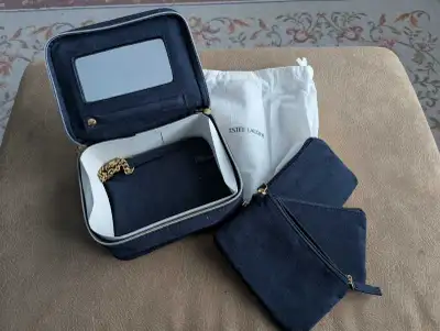 This Estee Lauder travel case is a stylish and functional accessory for any traveller. It features a...