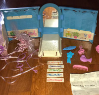 1983 My Little Pony PRETTY PARLOR Playset w/ Accessories G1