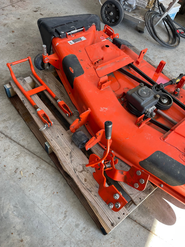 Kubota B2301/2601 Mower Deck in Other in Cornwall - Image 3