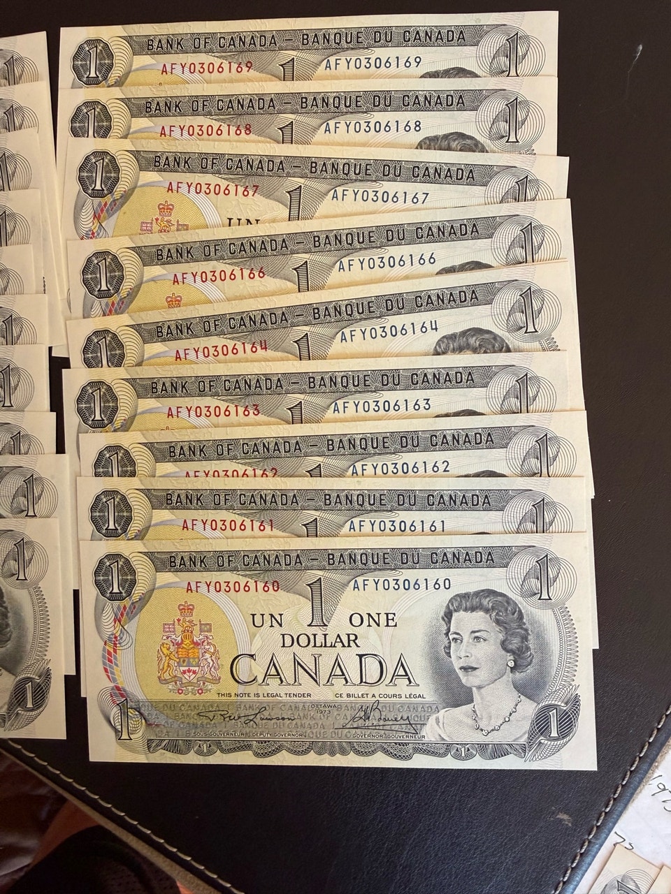 Canadian 1973 $1 Bills UNC consecutive | Arts & Collectibles | Ottawa ...