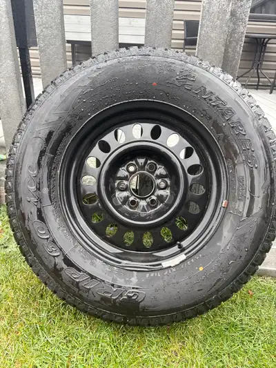 Used sparingly one winter. Came off a 2024 Chevrolet Traverse. Traded vehicle. Rims have tire pressu...