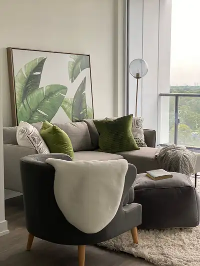 Available for May 1 !!!Welcome to this stunning 636 sq. ft. 1-bedroom + media suite at the prestigio...