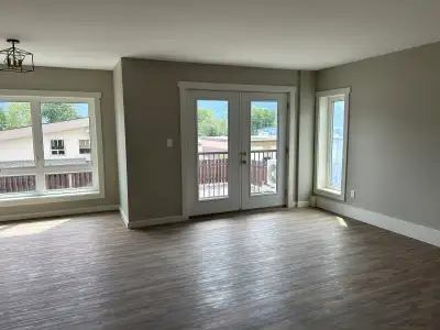 New 2bdrm apartment for rent