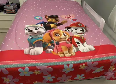 Paw Patrol reversible comforter for double bed, View more