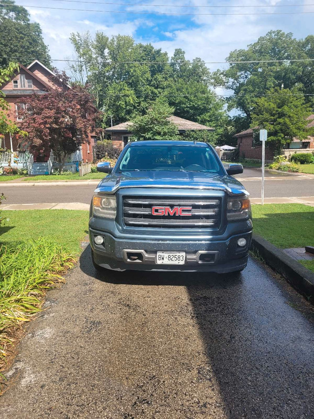 2014 GMC Sierra in Cars & Trucks in Norfolk County
