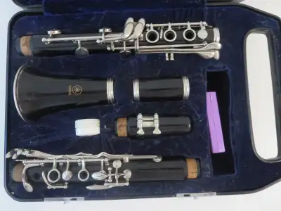 YAMAHA Japan Bb Clarinet  Student Model YCL23N Performance Ready, View more