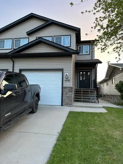 Town House for rent