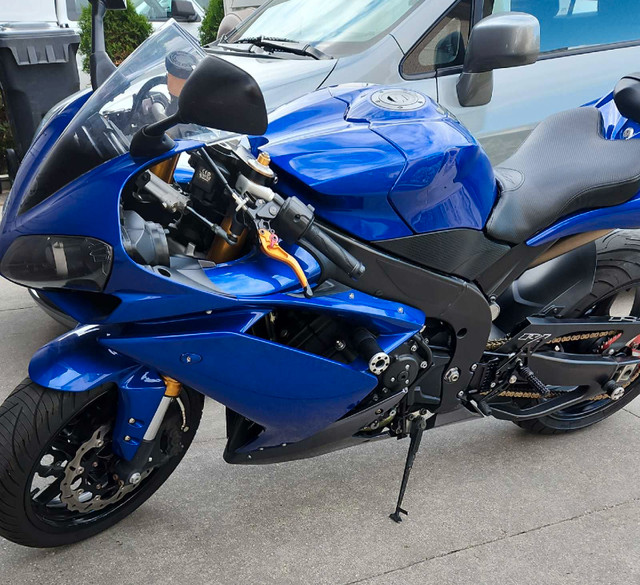 YAMAHA 07 R1  in Sport Bikes in Winnipeg