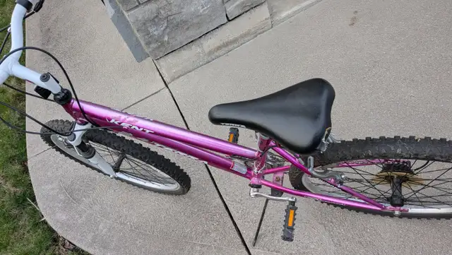Kent 24" Girl's 21 Speed Mountain Bike in Kids in Windsor Region - Image 5