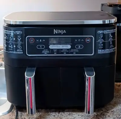 Friteuse à air Ninja DualZone™ 5‑en‑1 – 2 paniers de 5,6 L (DZ09, View more