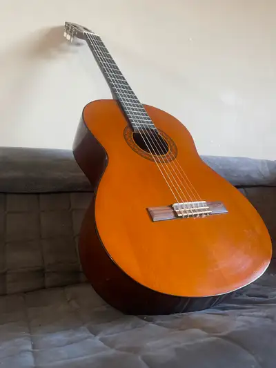 Yamaha C40II Classical Guitar, View more