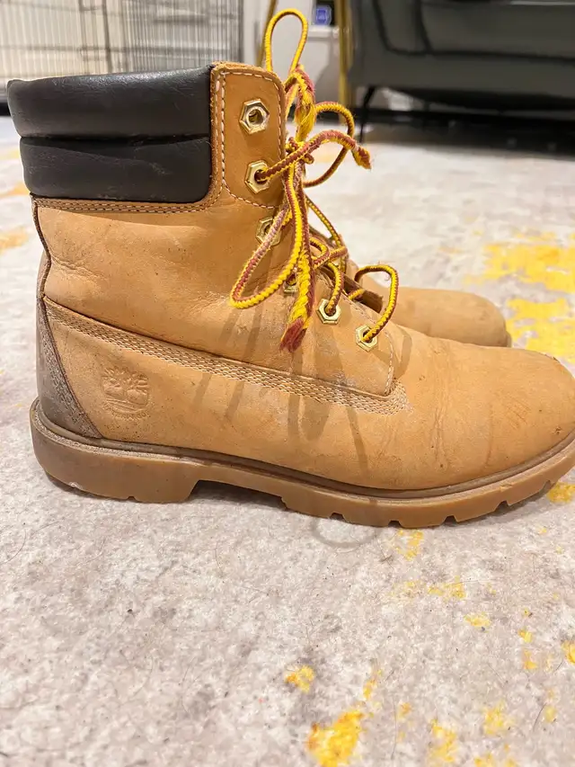 Timberland Boots in Men's Shoes in Markham / York Region - Image 3