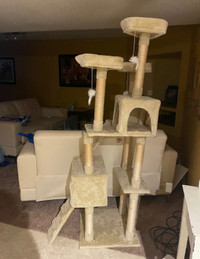 Cat tree