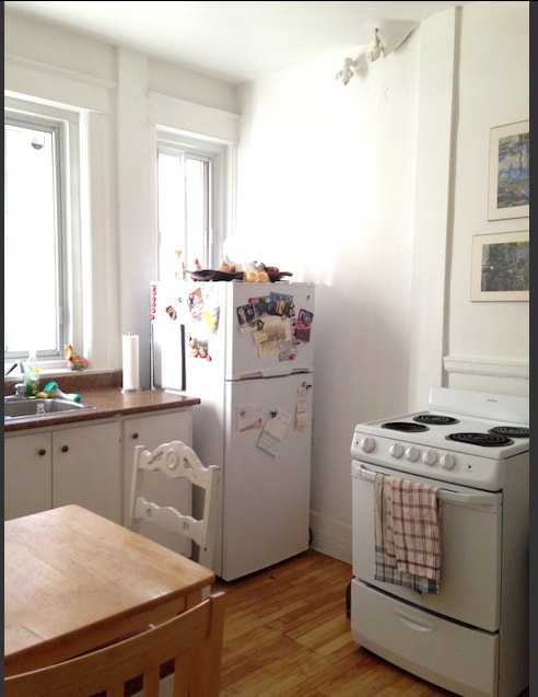 Furnished Private Room – Quiet, Wellness-Oriented Home – Plateau — photo 3