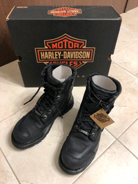 Harley-Davidson Women's Leather Motorcycle boots