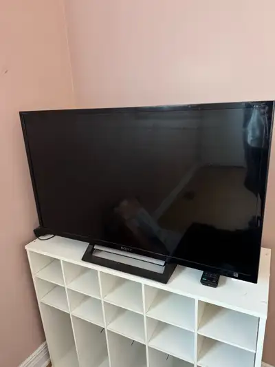 32" Sony LED TV - Great Condition - Remote & HDMI Included, View more