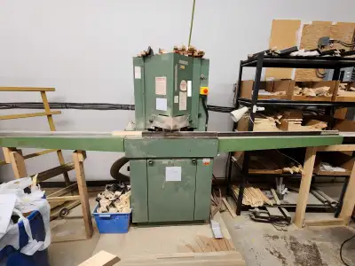 AMP T-350 Saw – Perfect for Framers, Woodworkers, Shops, View more