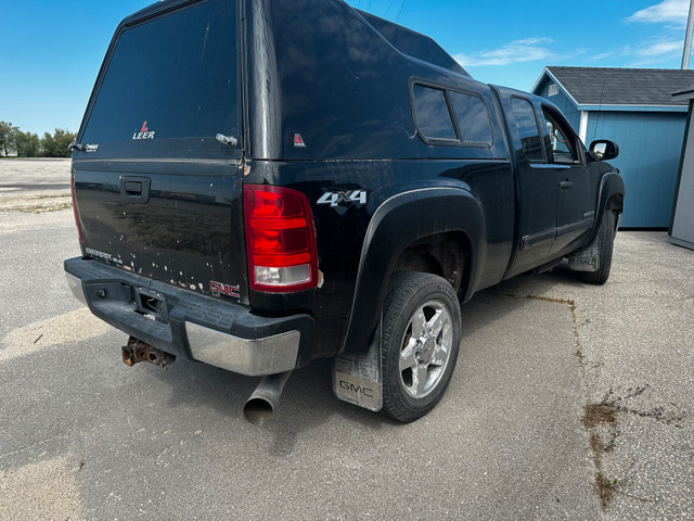 2011 Duramax 2500 in Cars & Trucks in Winnipeg - Image 2