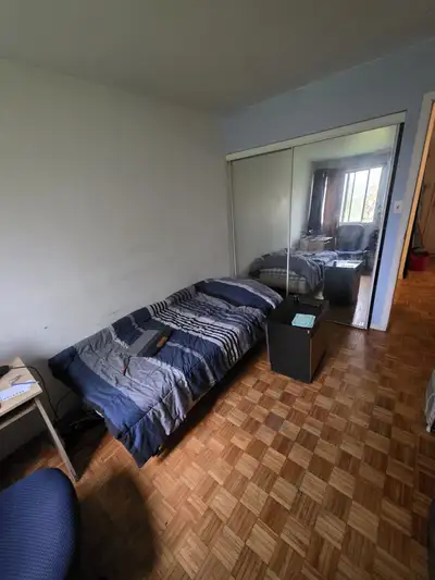 Chambre tout inclus à L’Île-des-Sœurs, Verdun — 565$/mois Disponible dès le 1er juin 2026 Belle cham...