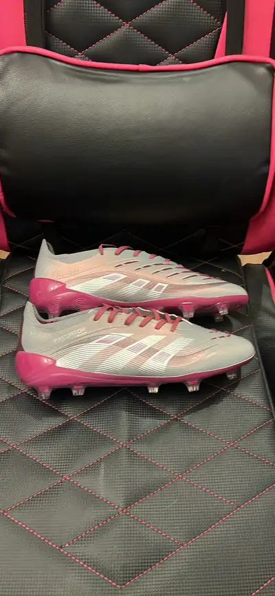 Jude Bellingham Adidas Predator soccer cleats, View more