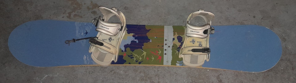 BURTON SNOWBOARD WITH BINDINGS AND SAFETY STRAP | Snowboard | St ...