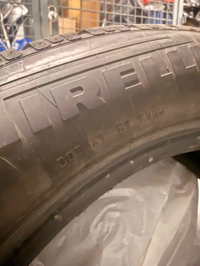 Pirelli Winter Tires 235/55R18 — Set of 4 - Good Condition in Tires & Rims in City of Toronto - Image 8