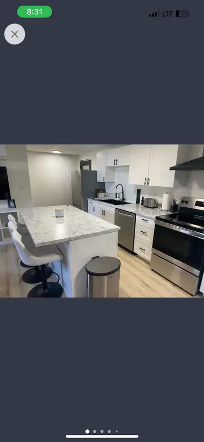 Absolutely stunning, newly renovated 1 bedroom available immediately above iconic Muios building. St...