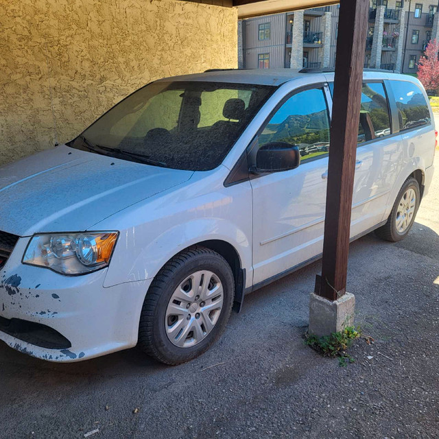 2014 Dodge Grand Caravan in Cars & Trucks in Cranbrook