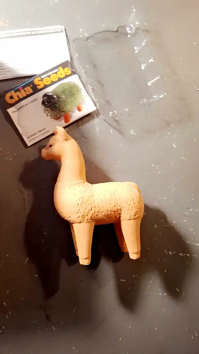 Chia Pet Llama63005666522627122