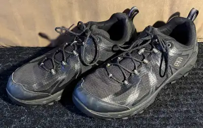 Men’s Columbia PeakFreak II OutDry Hiking Shoes, View more